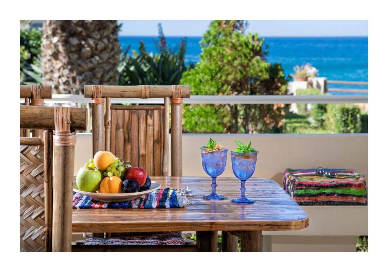 Beachfront Green Apt-Ligaria Beach Eksteriør bilde