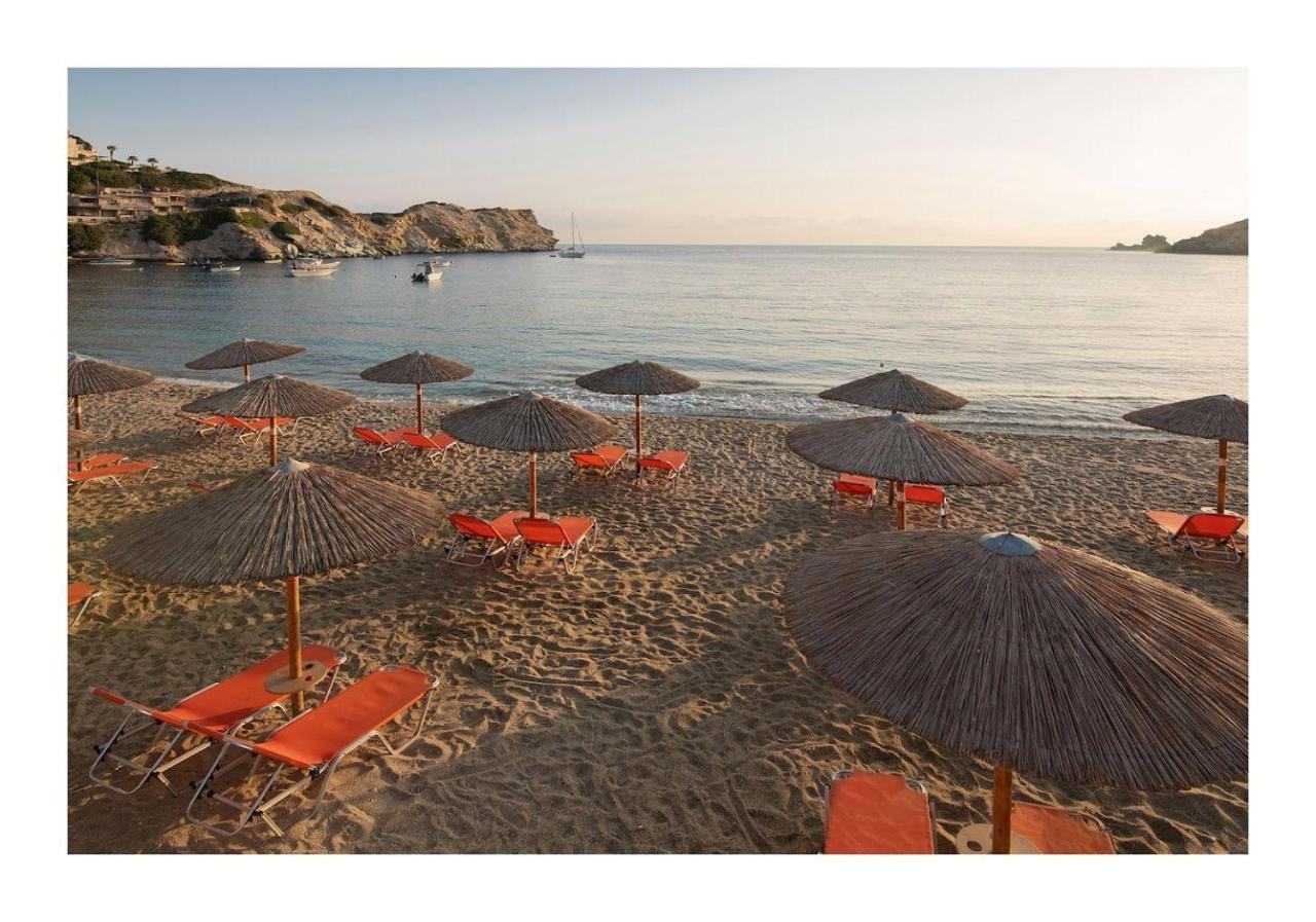 Beachfront Green Apt-Ligaria Beach Eksteriør bilde