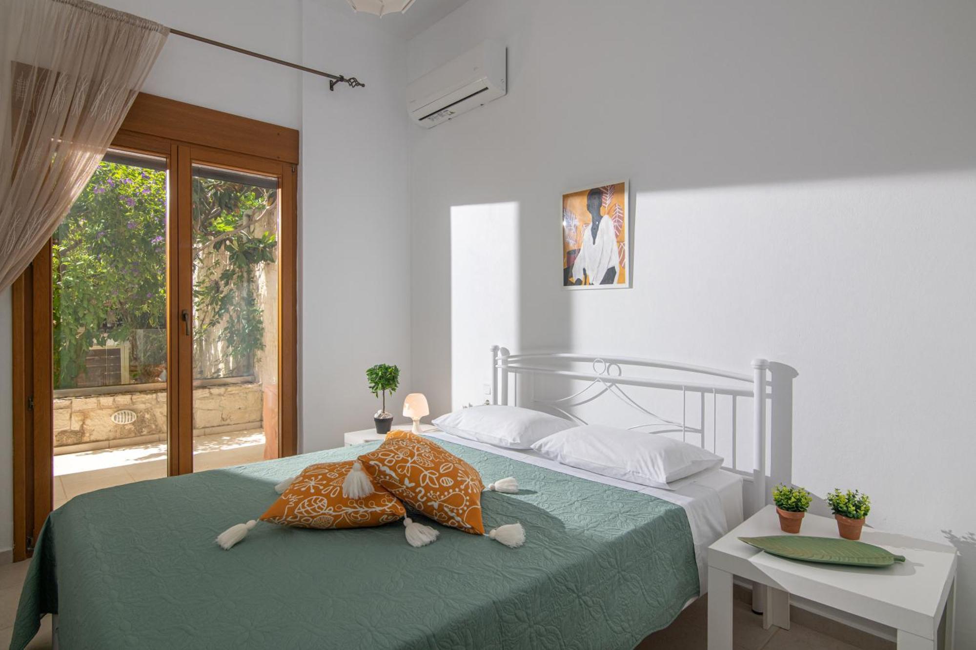 Beachfront Green Apt-Ligaria Beach Eksteriør bilde