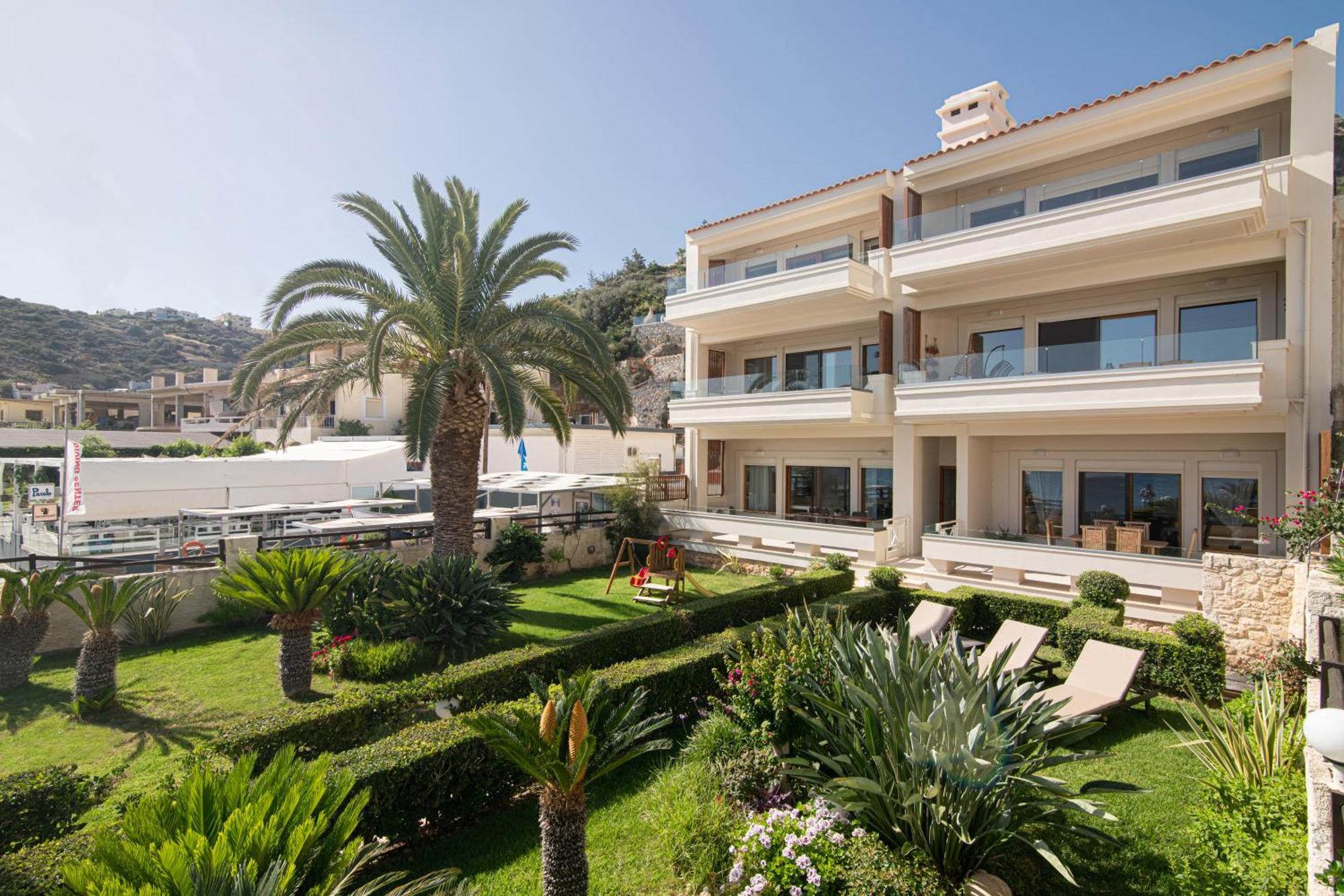 Beachfront Green Apt-Ligaria Beach Eksteriør bilde